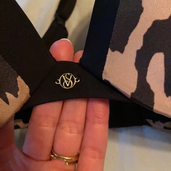VS push up bra - Picture 2 of 4